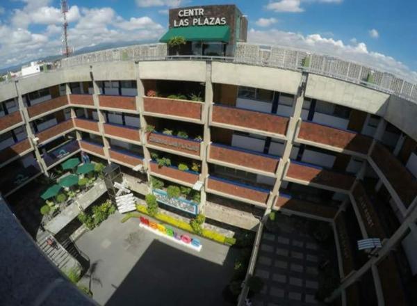 Suites Las Plazas Куэрнавака Экстерьер фото