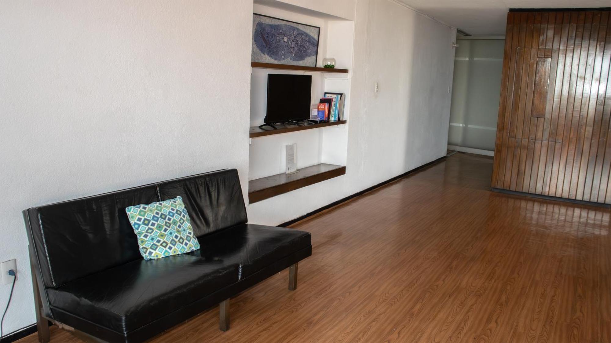 Suites Las Plazas Куэрнавака Экстерьер фото