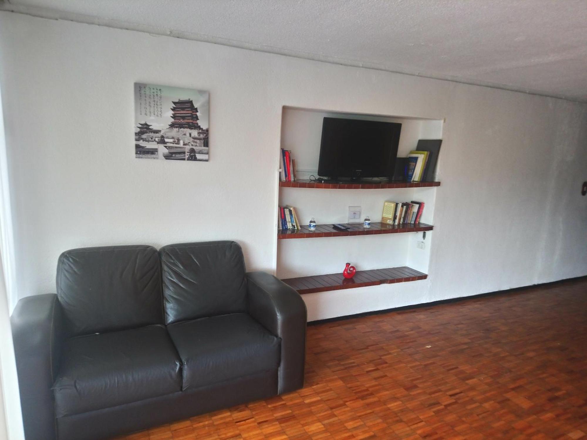 Suites Las Plazas Куэрнавака Номер фото