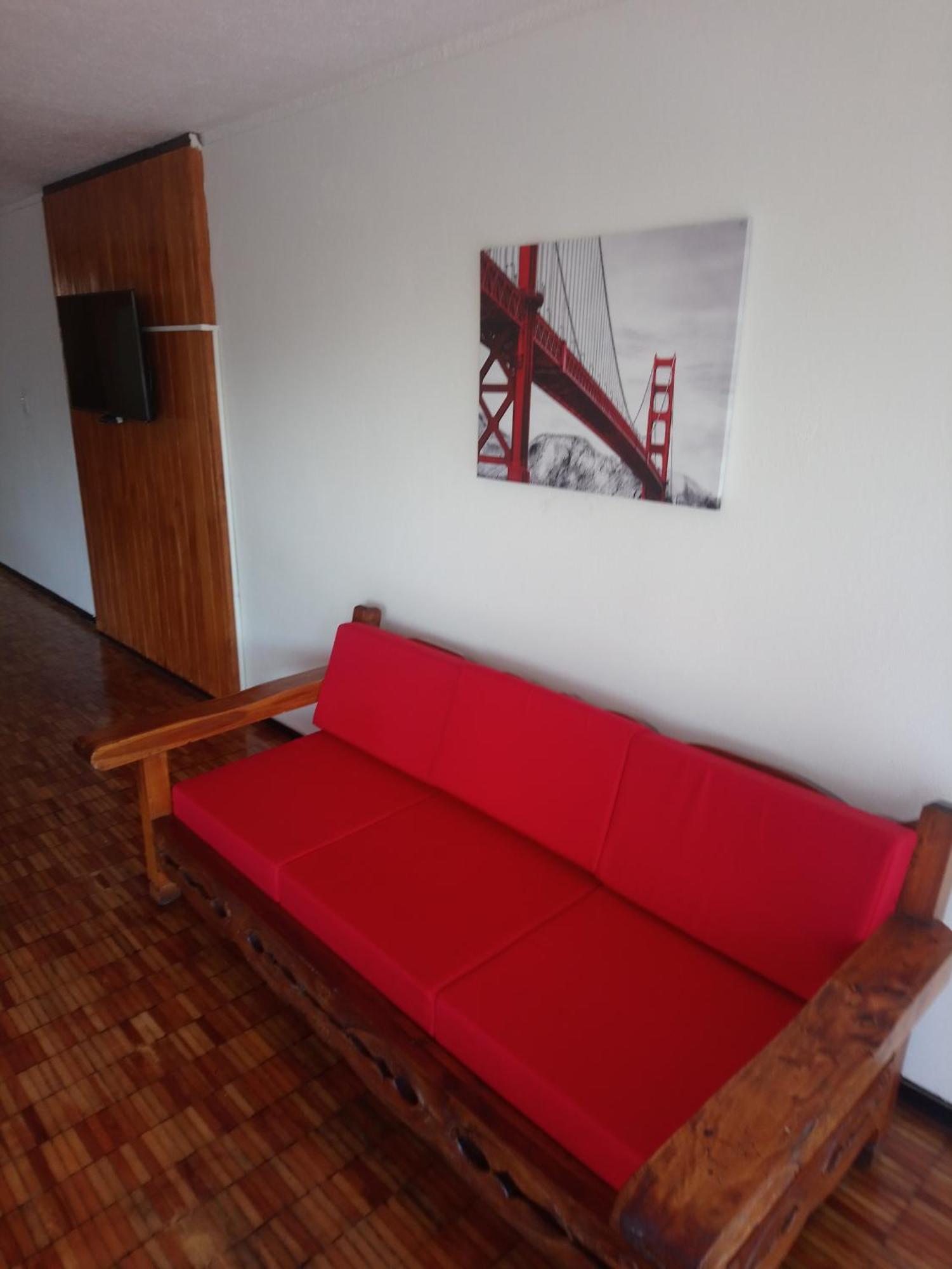 Suites Las Plazas Куэрнавака Номер фото